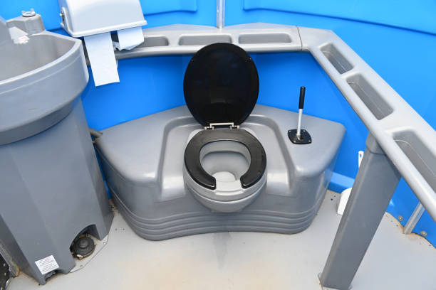 Best Portable restroom trailer rental  in Mulgee, OK